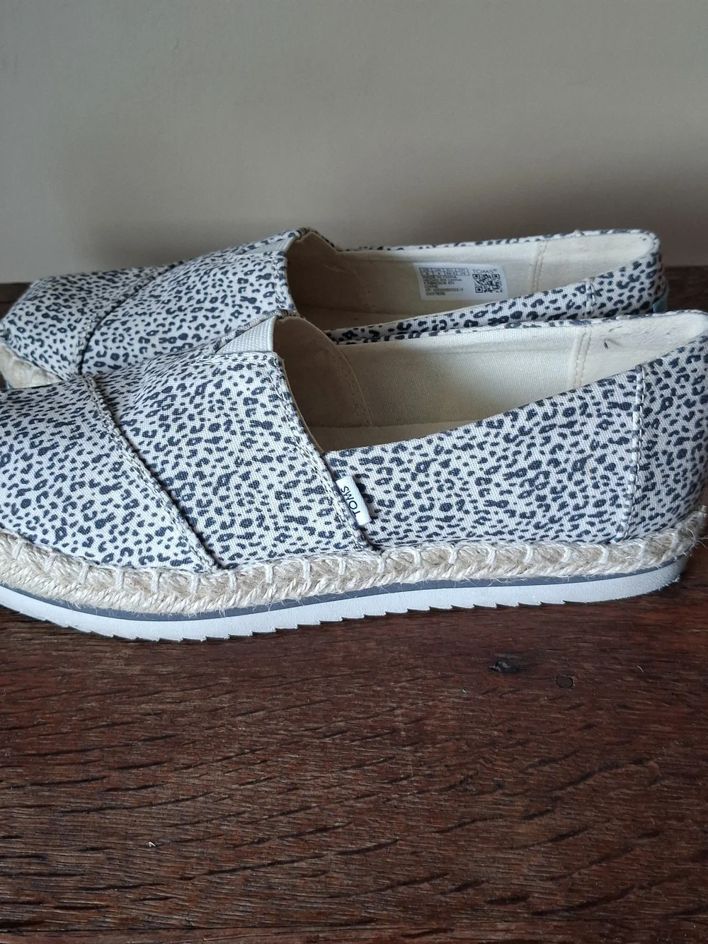 Toms Alpargata Women's Leopard Print Platform Espadrilles Slip On Shoes; Sz. 6